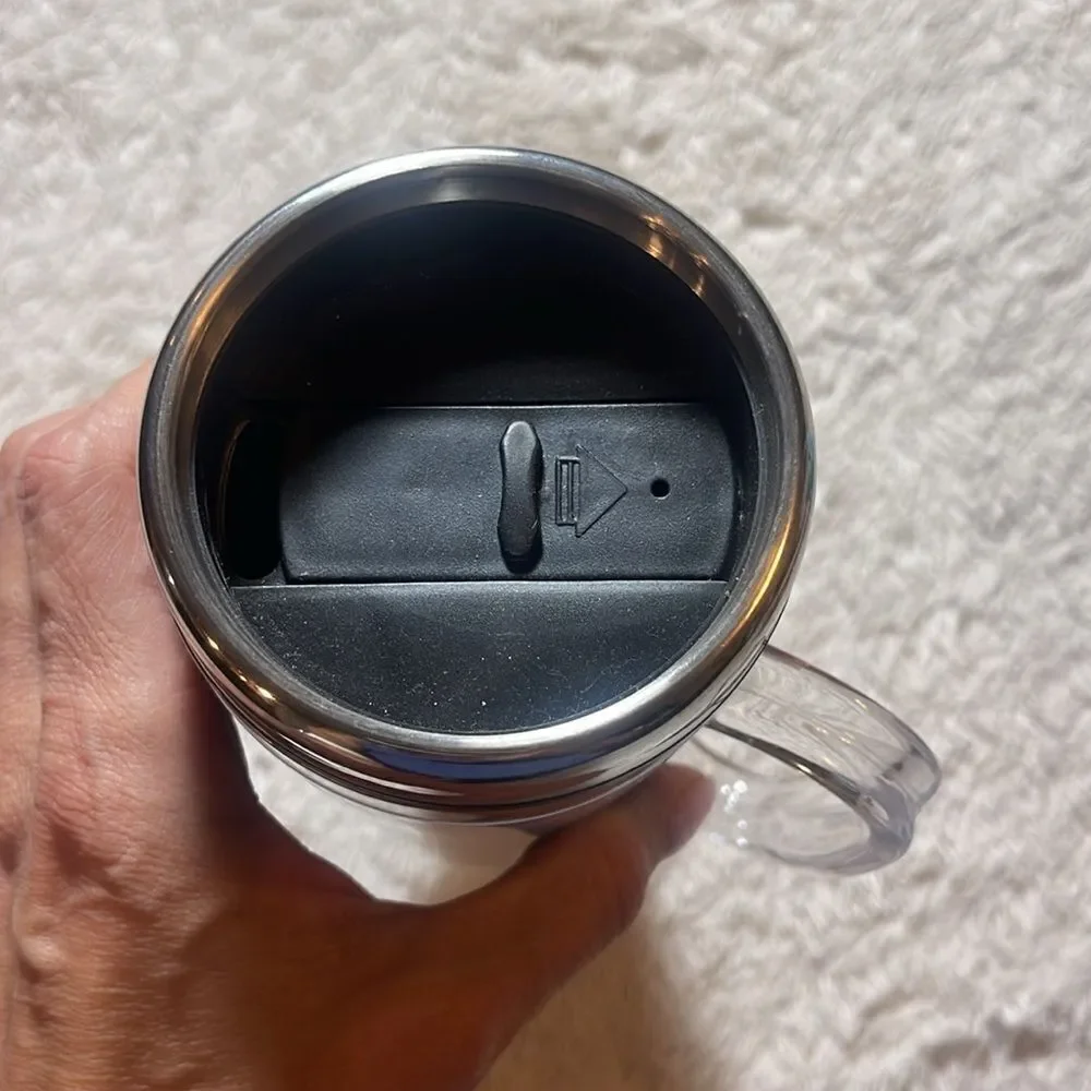 Slitheryn  insulated mug with lid and handle